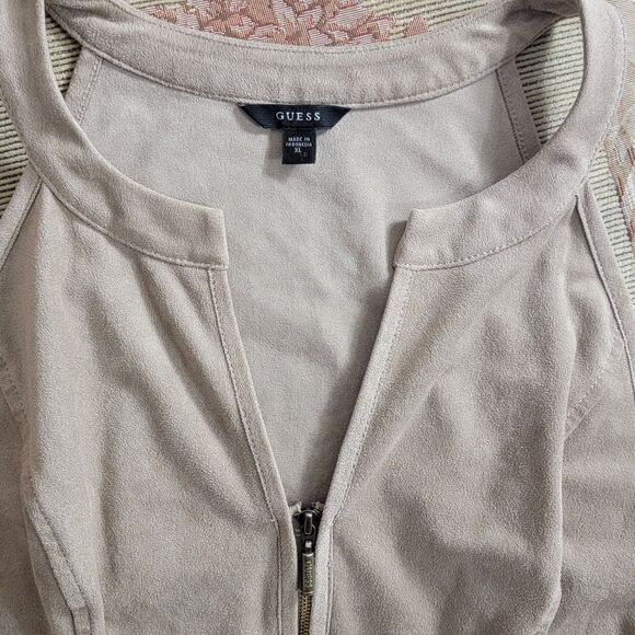 Guess Top Womens XL Tan Faux Suede Sleeveless V Neck Halter Zip Front Peplum - Picture 8 of 11